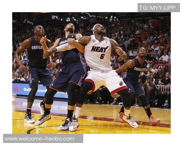 小里盛赞詹姆斯球商之高赛场理解力堪称无与伦比